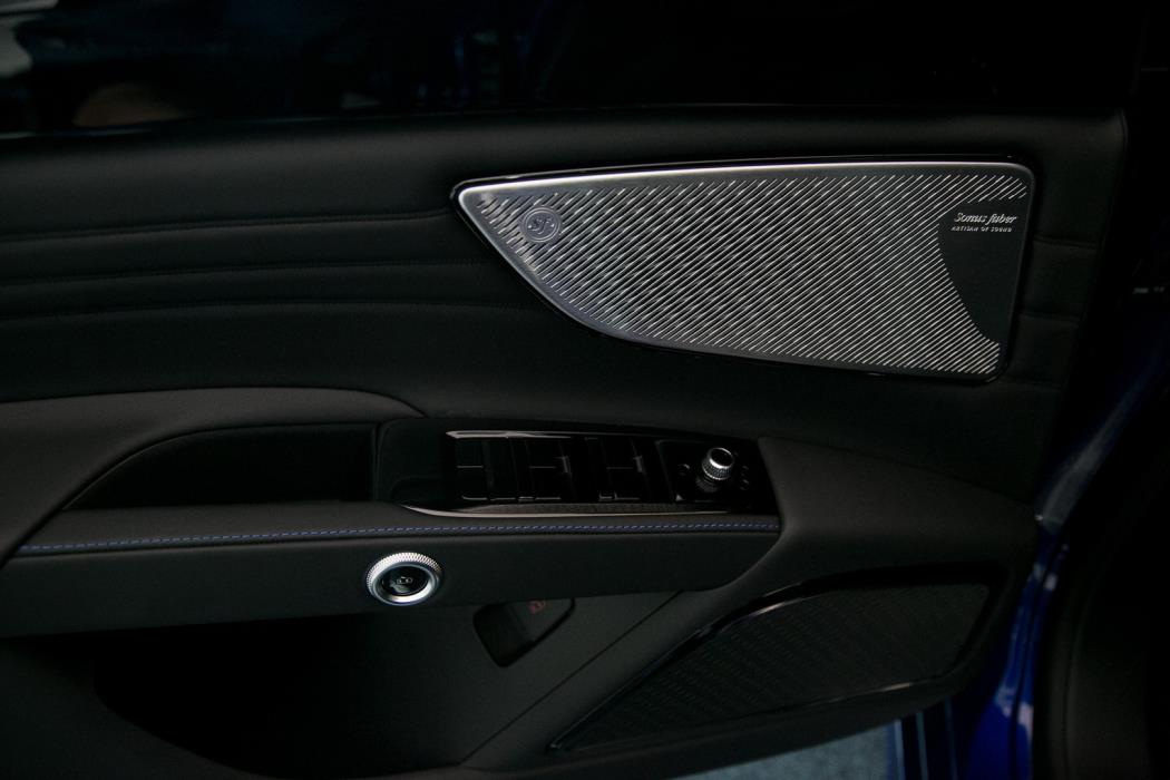 MASERATI GRECALE 2023