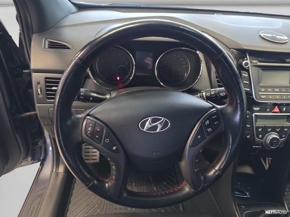 Hyundai i30 2015