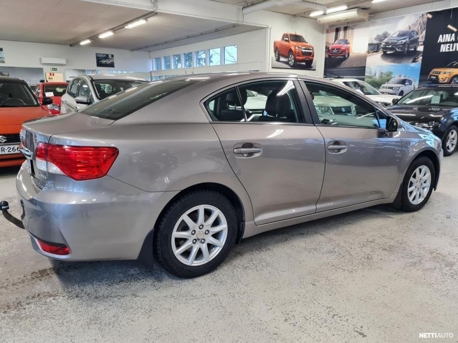 Toyota Avensis 2014