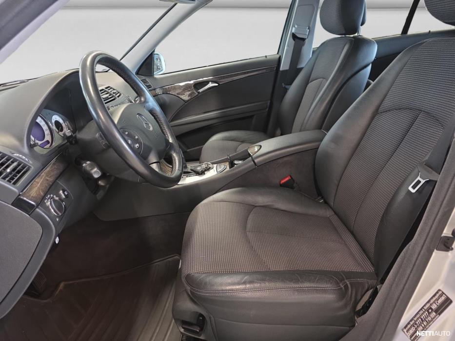 Mercedes-Benz E 2006
