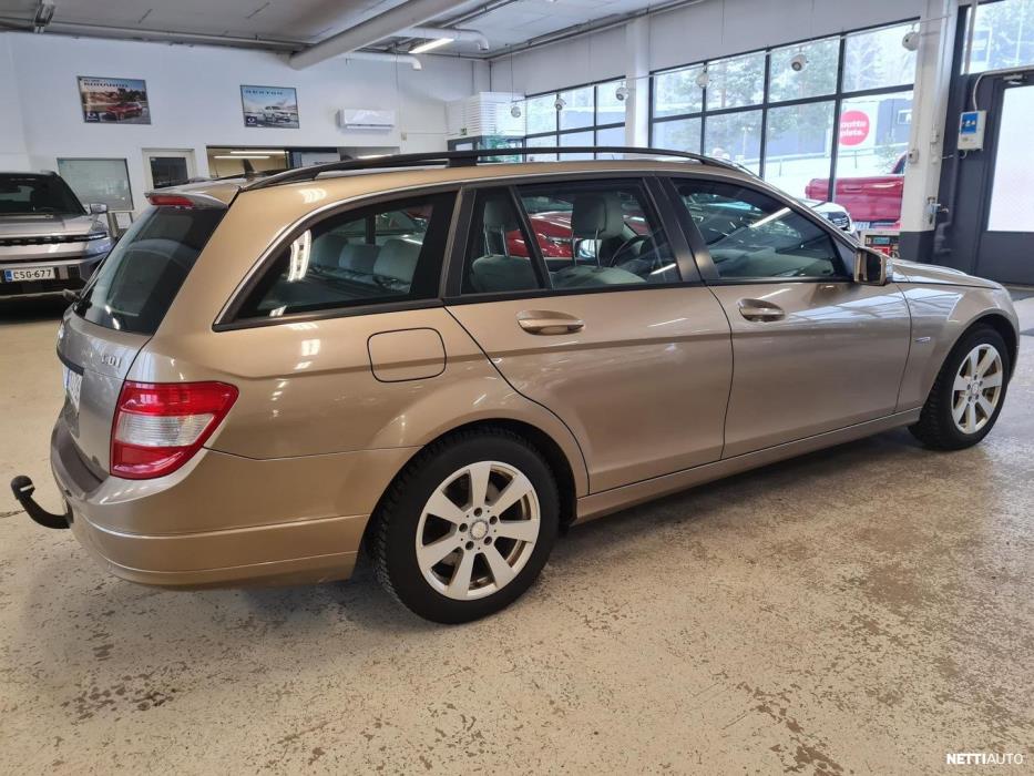 Mercedes-Benz C 2010