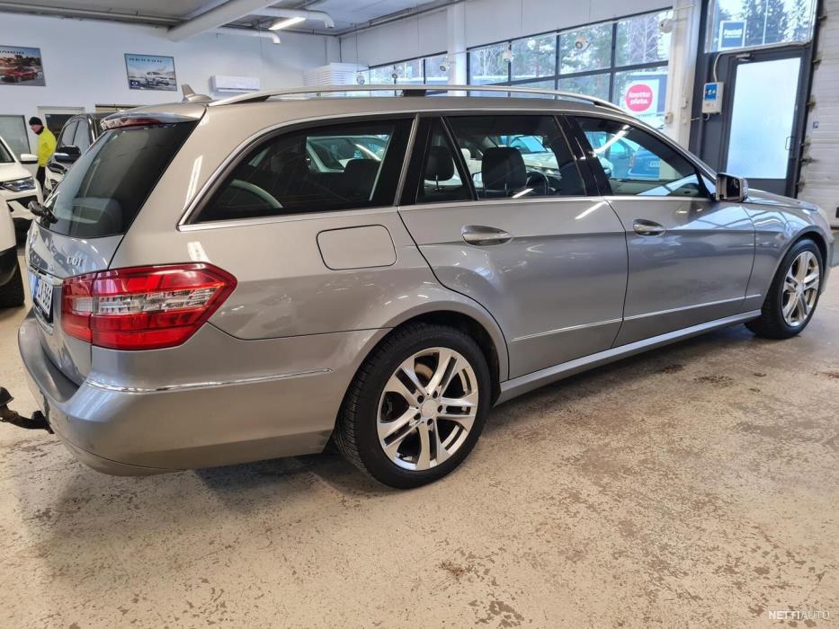 Mercedes-Benz E 2011