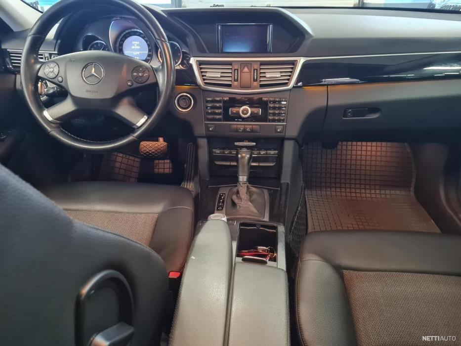 Mercedes-Benz E 2011
