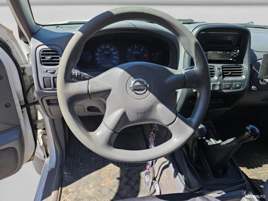 Nissan King Cab 2004