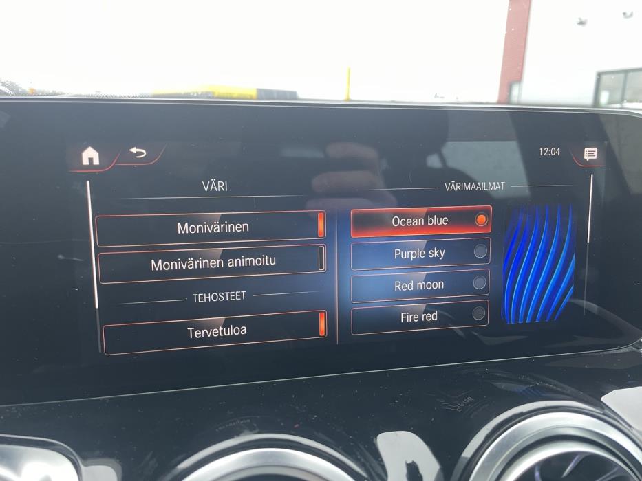 MERCEDES-BENZ EQB 2022