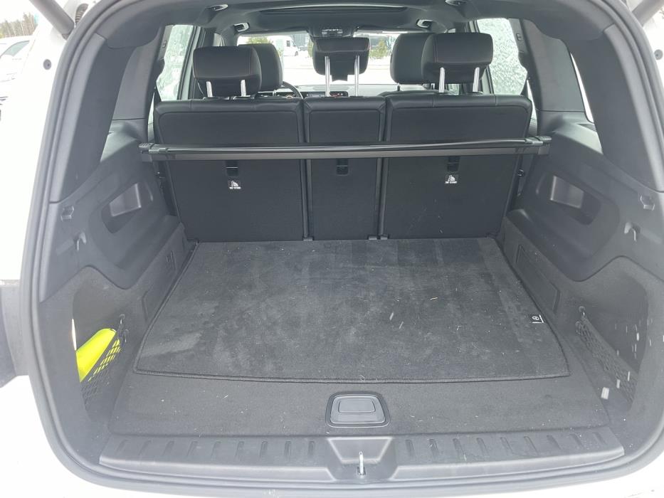 MERCEDES-BENZ EQB 2022