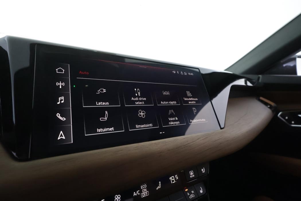 AUDI e-tron GT 2023