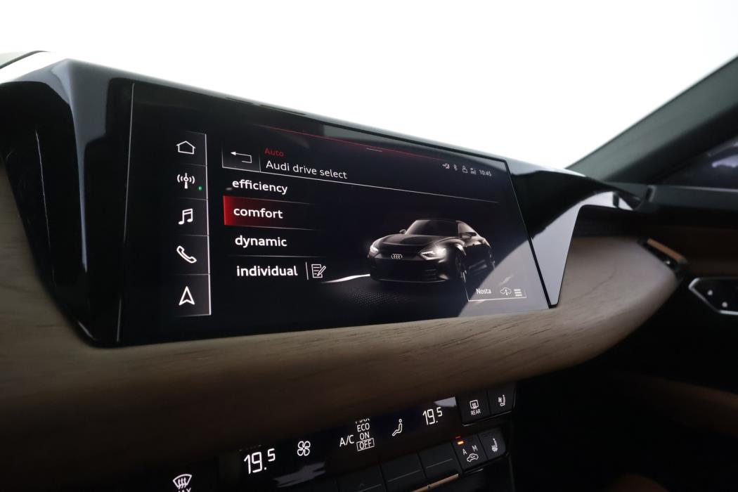 AUDI e-tron GT 2023