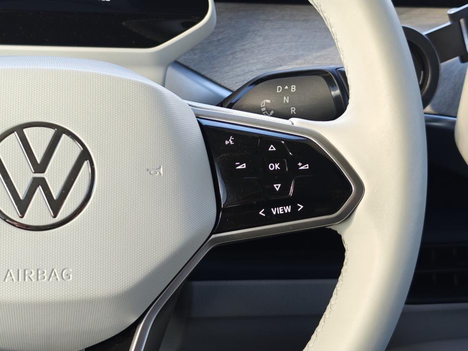 VOLKSWAGEN ID. BUZZ 2023