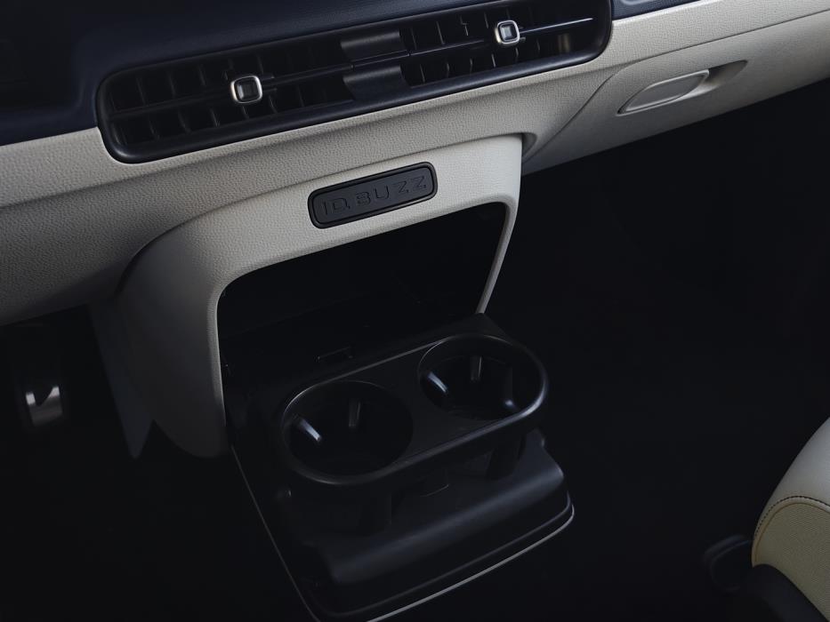 VOLKSWAGEN ID. BUZZ 2023