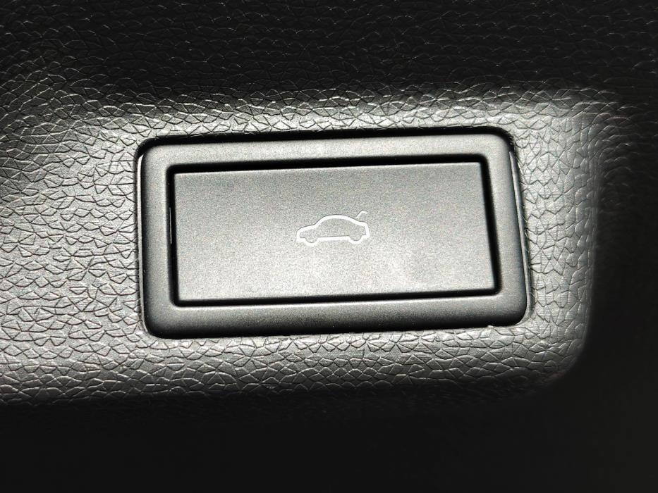 VOLKSWAGEN ID. BUZZ 2023