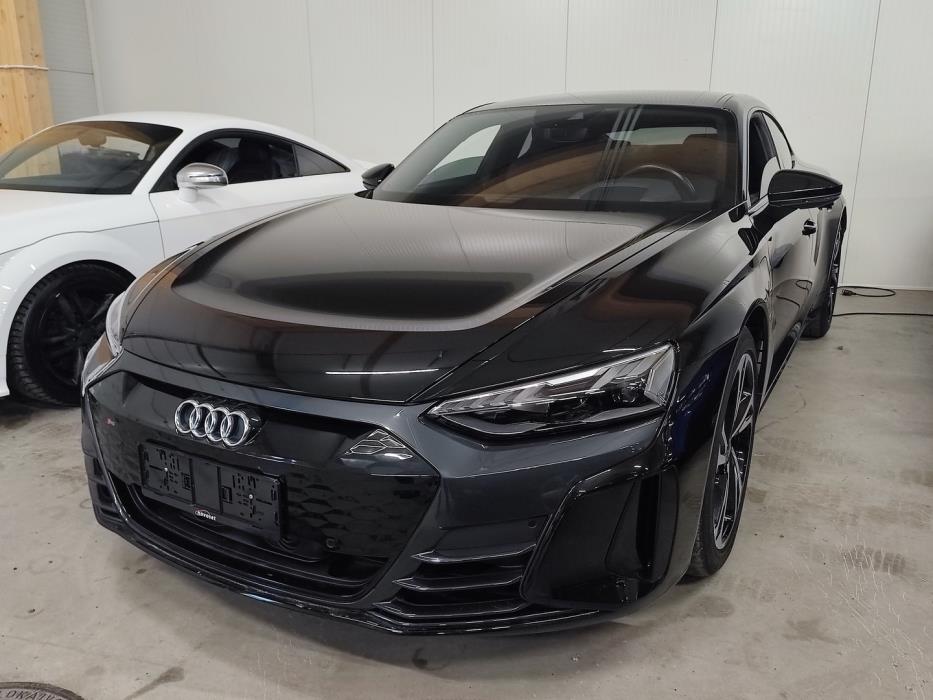 AUDI e-tron GT 2023
