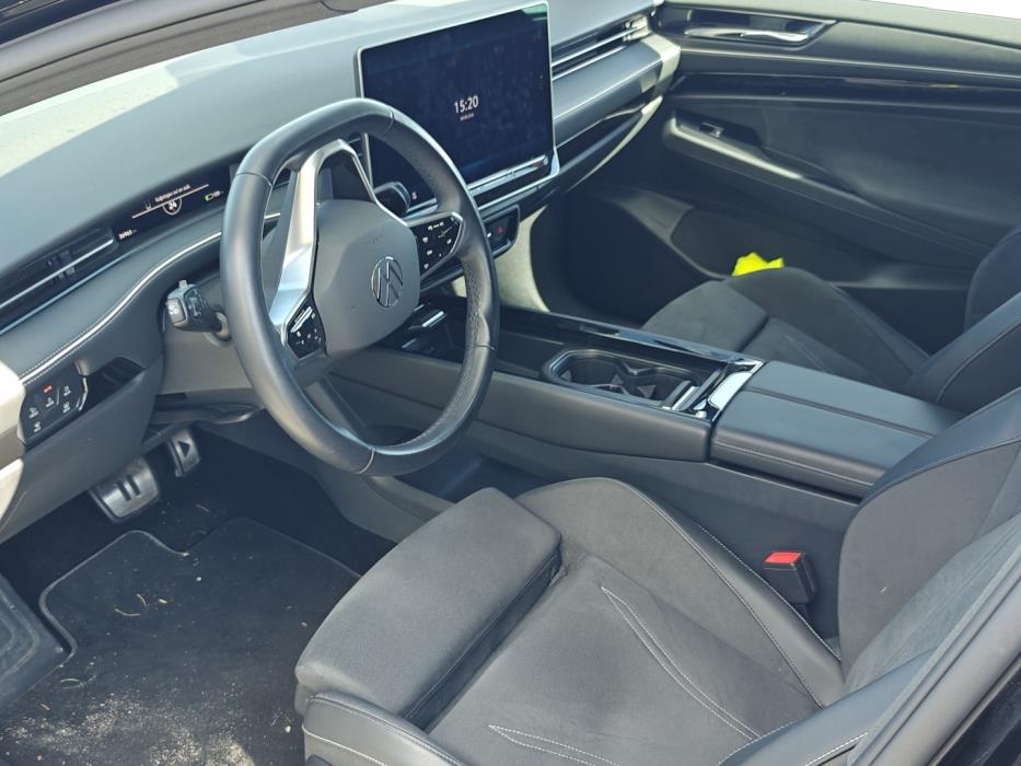 VOLKSWAGEN ID.7 2025