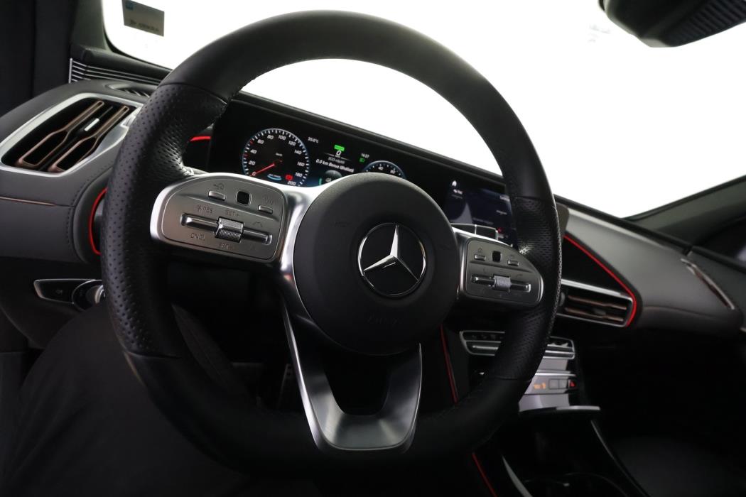 MERCEDES-BENZ EQC 2022