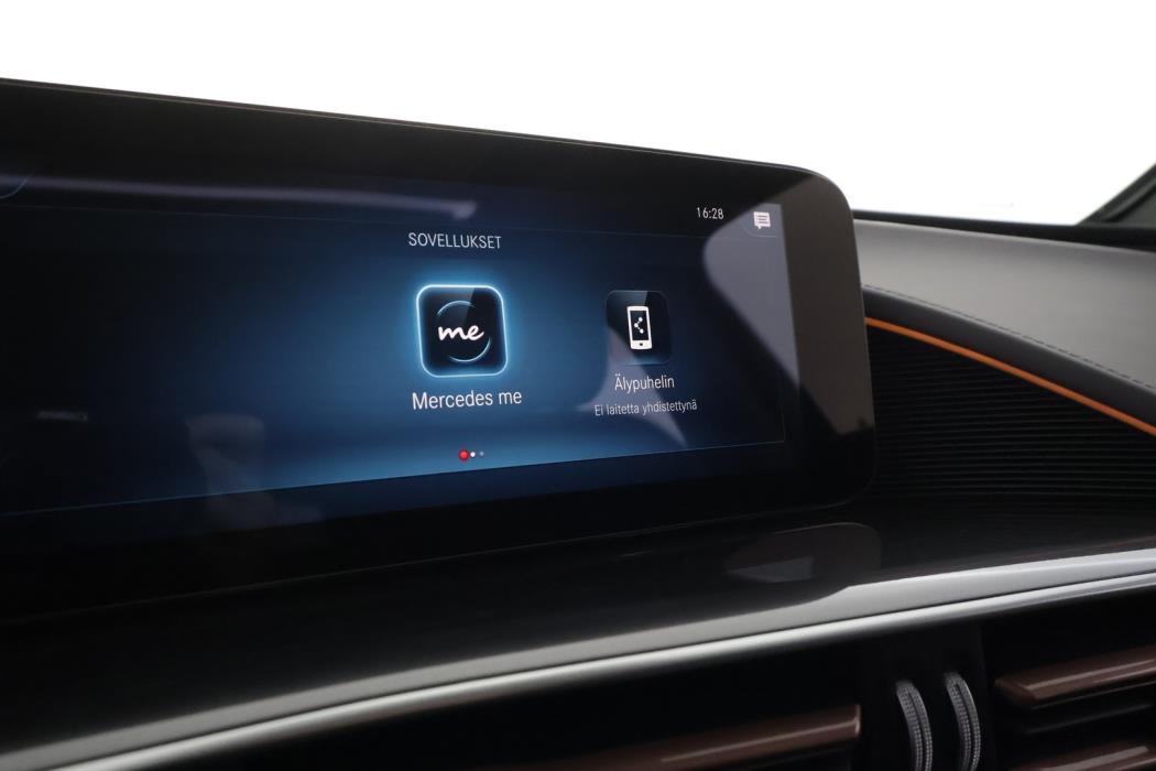MERCEDES-BENZ EQC 2022