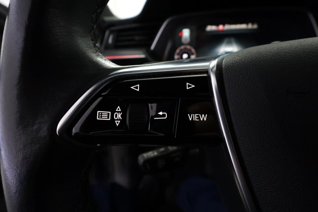 AUDI Q8 E-TRON 2024