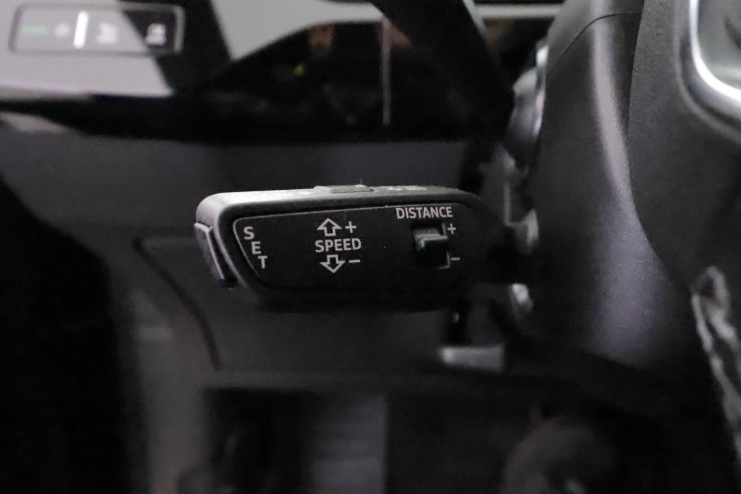 AUDI Q8 E-TRON 2024