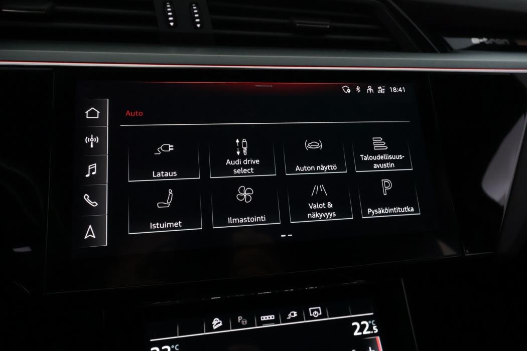 AUDI Q8 E-TRON 2024