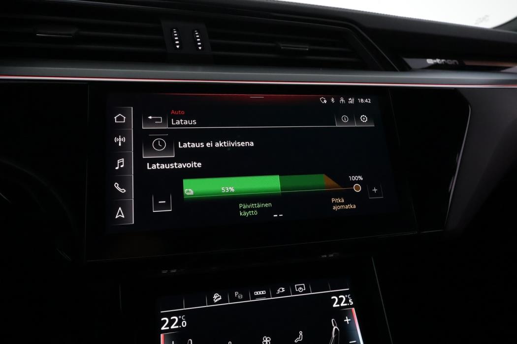 AUDI Q8 E-TRON 2024