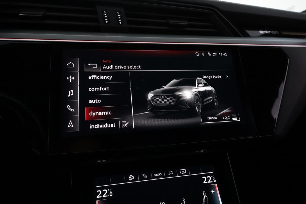 AUDI Q8 E-TRON 2024