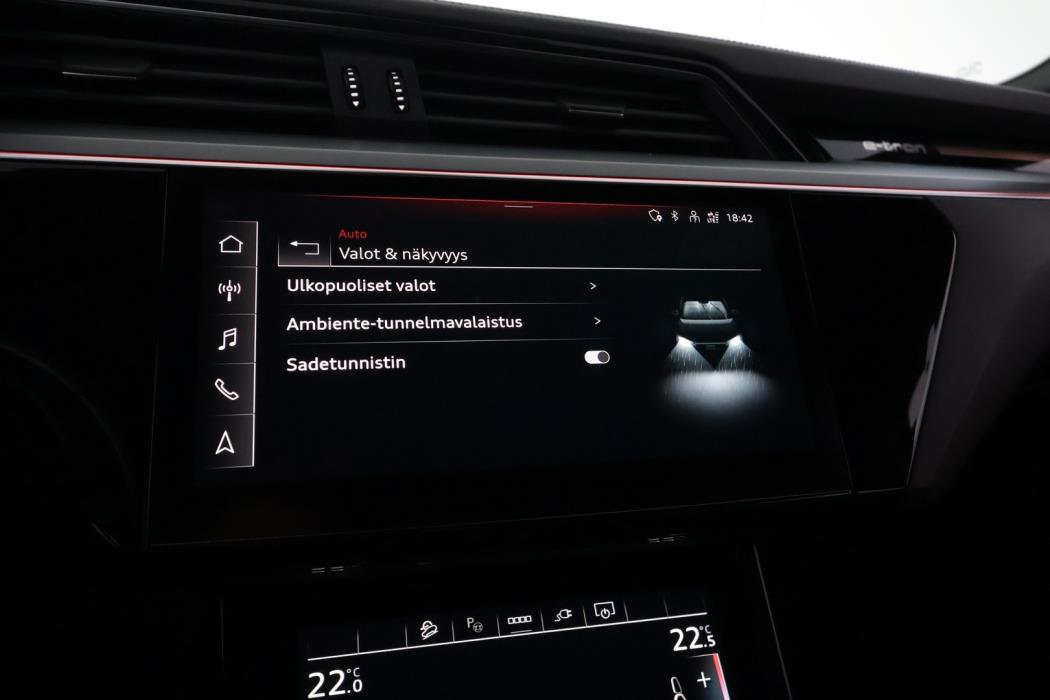 AUDI Q8 E-TRON 2024
