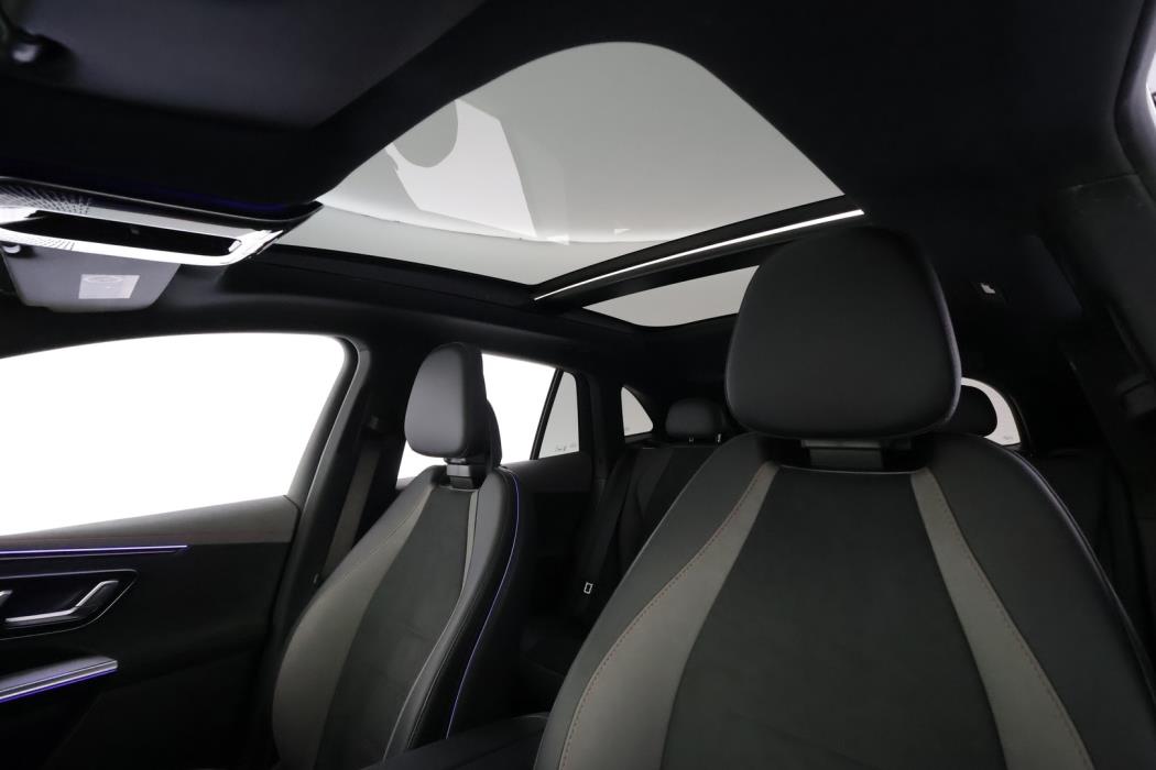 MERCEDES-BENZ EQE SUV 2025