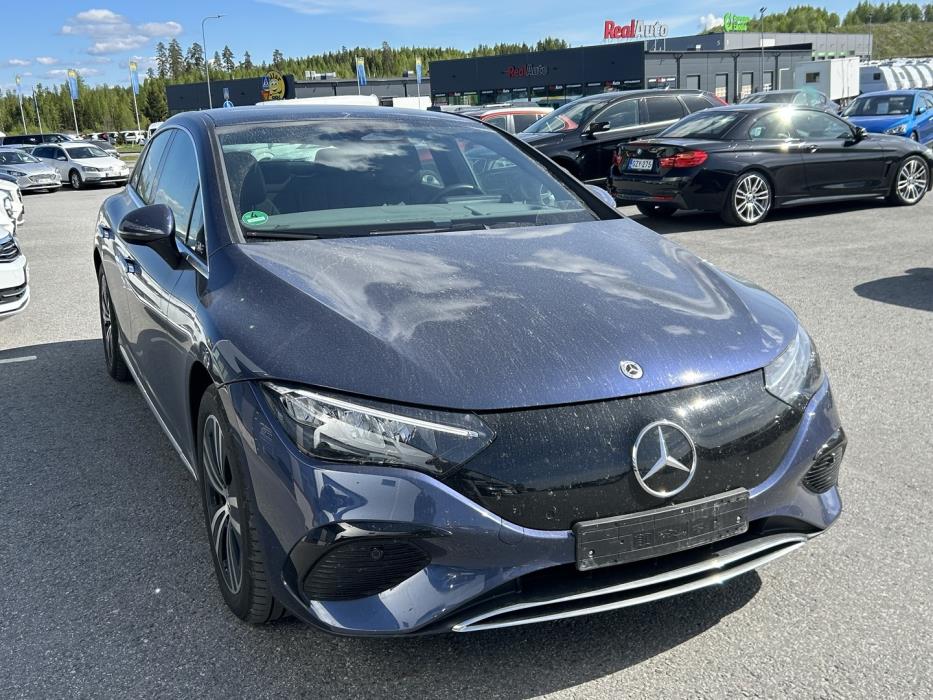 MERCEDES-BENZ EQE 2023