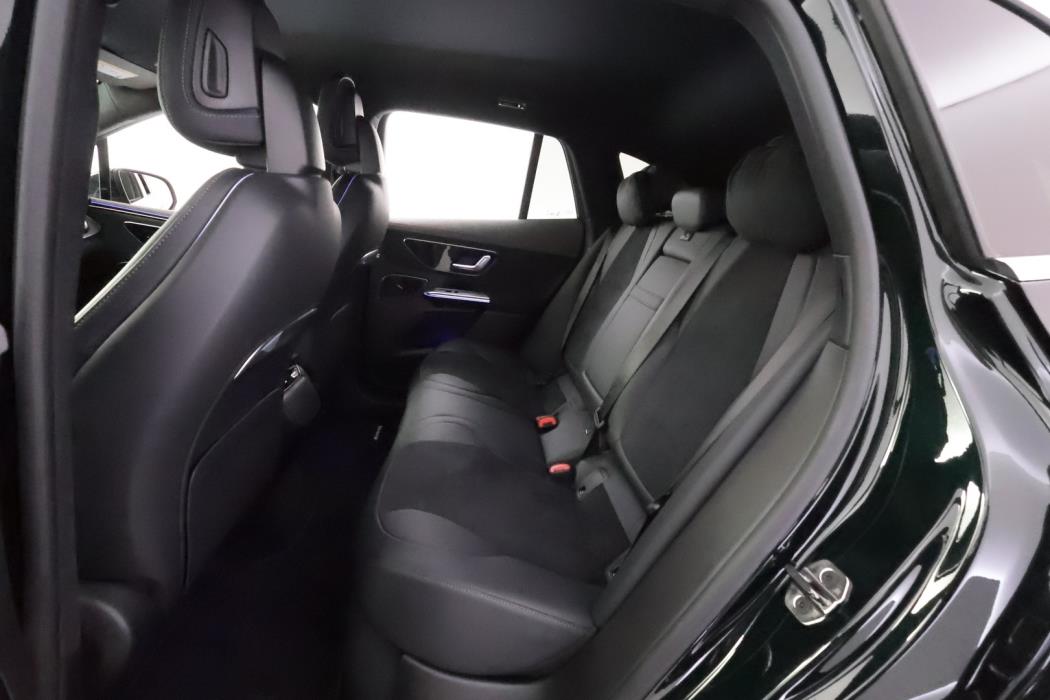 MERCEDES-BENZ EQE SUV 2025