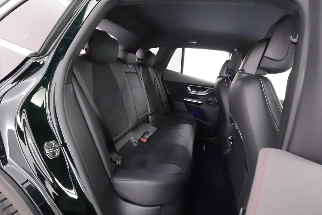 MERCEDES-BENZ EQE SUV 2025