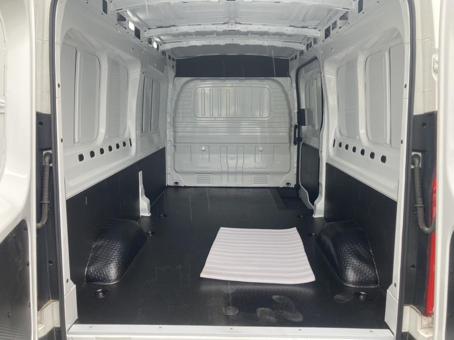 MAXUS e-Deliver 9 2024