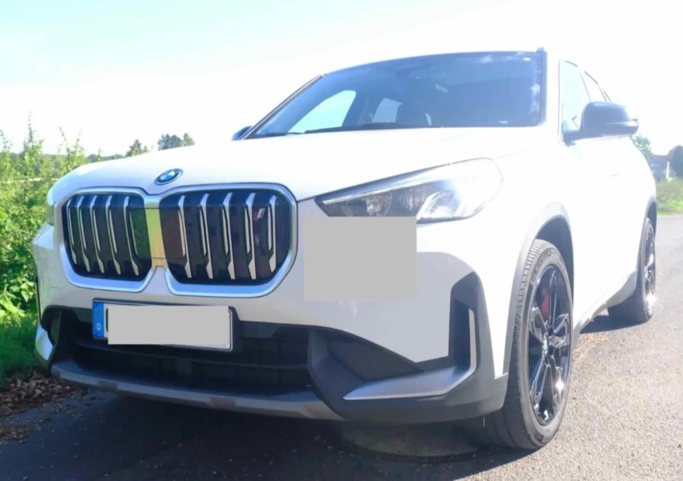 BMW IX1 2023