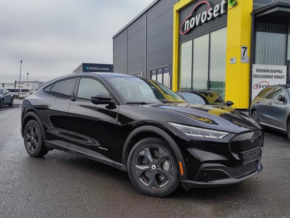 FORD Mustang Mach-E 2023