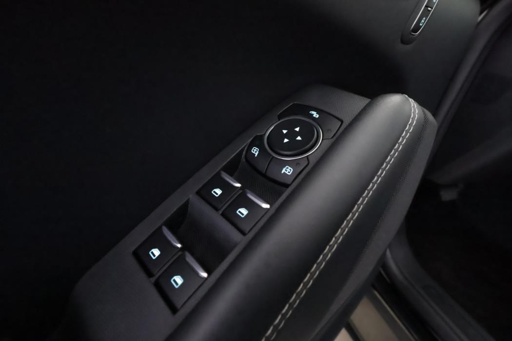 FORD Mustang Mach-E 2023