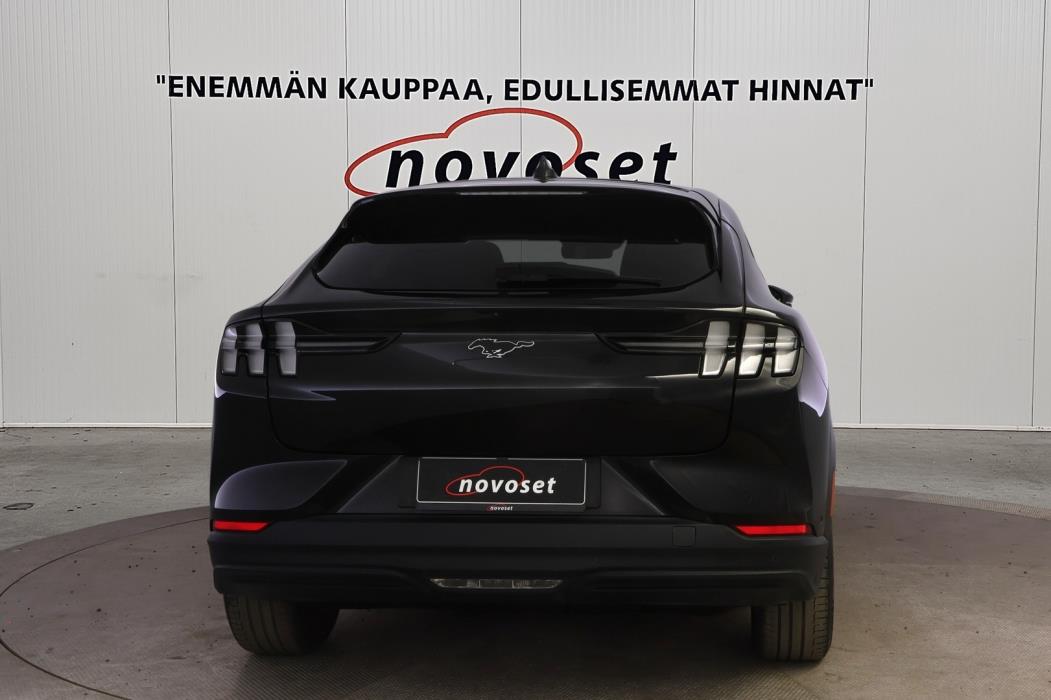 FORD Mustang Mach-E 2023