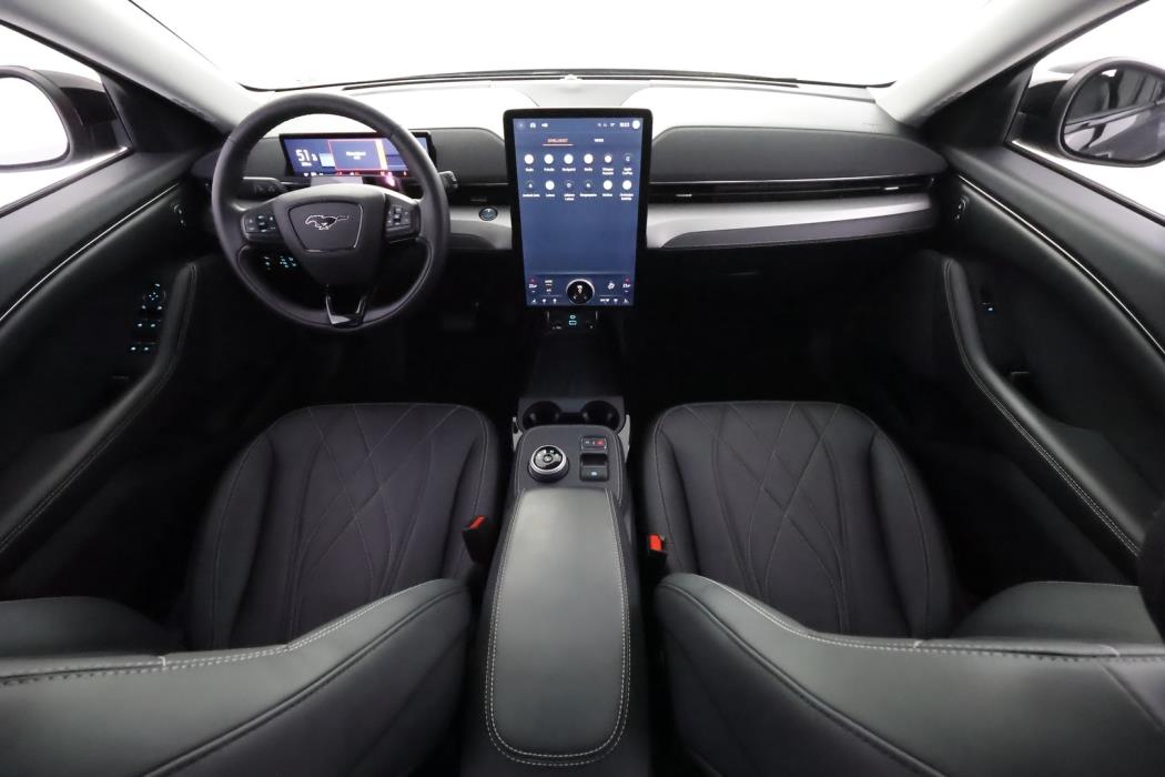 FORD Mustang Mach-E 2023