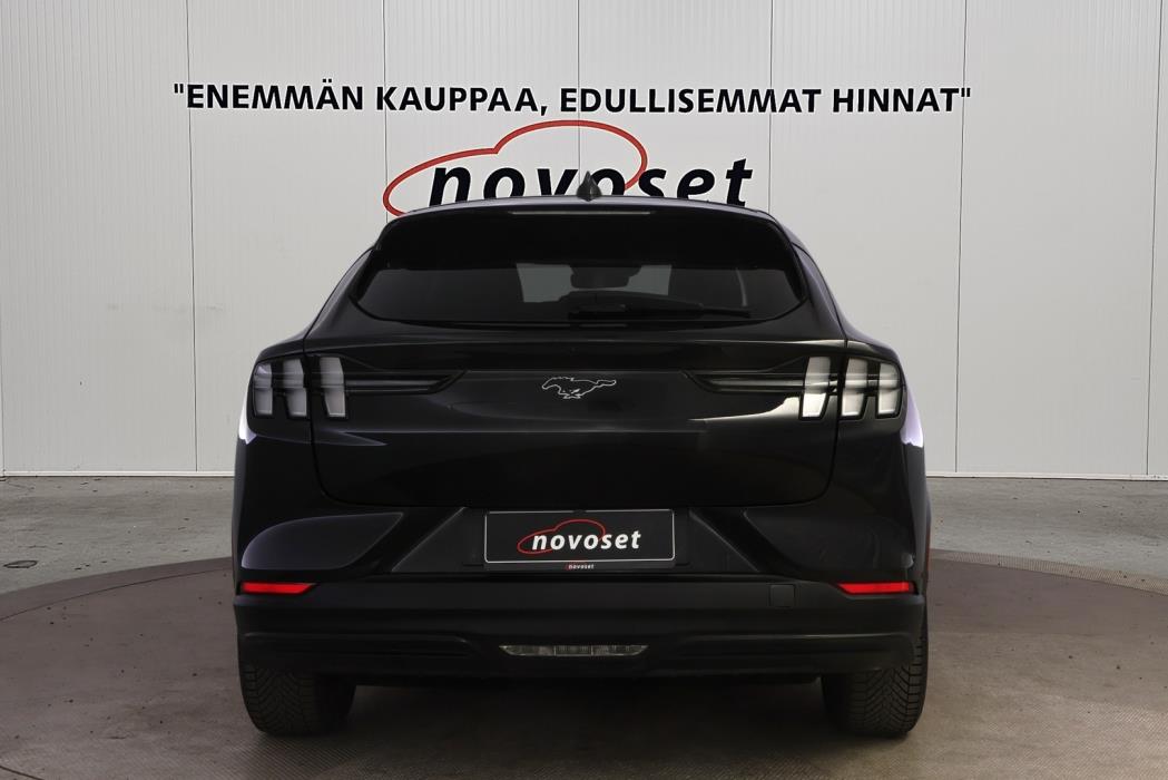 FORD Mustang Mach-E 2023
