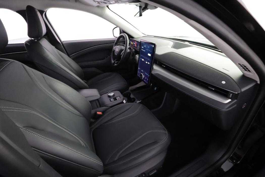 FORD Mustang Mach-E 2023