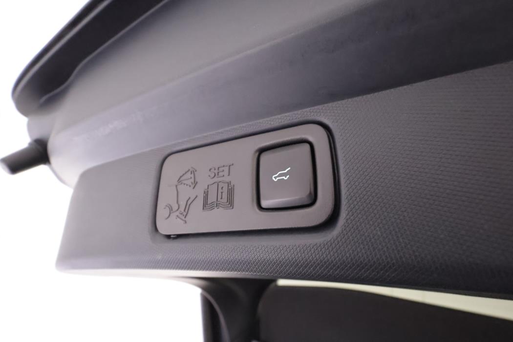 FORD Mustang Mach-E 2023