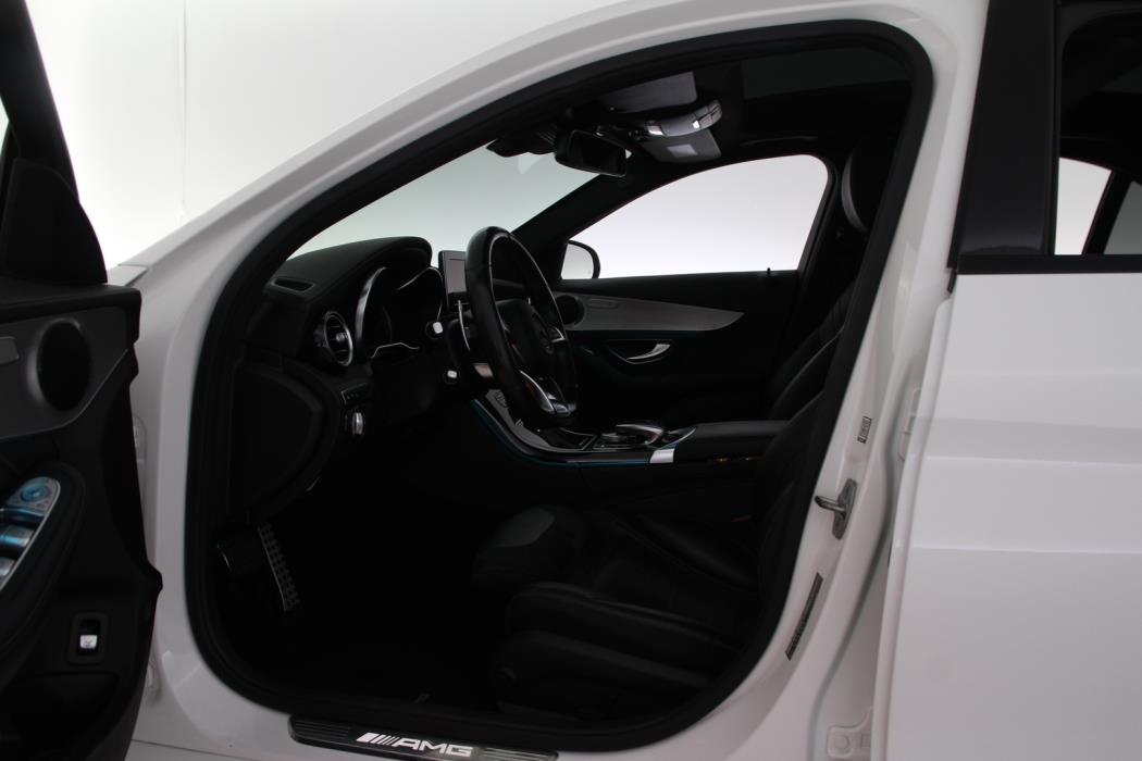 MERCEDES-BENZ C 63 AMG 2017