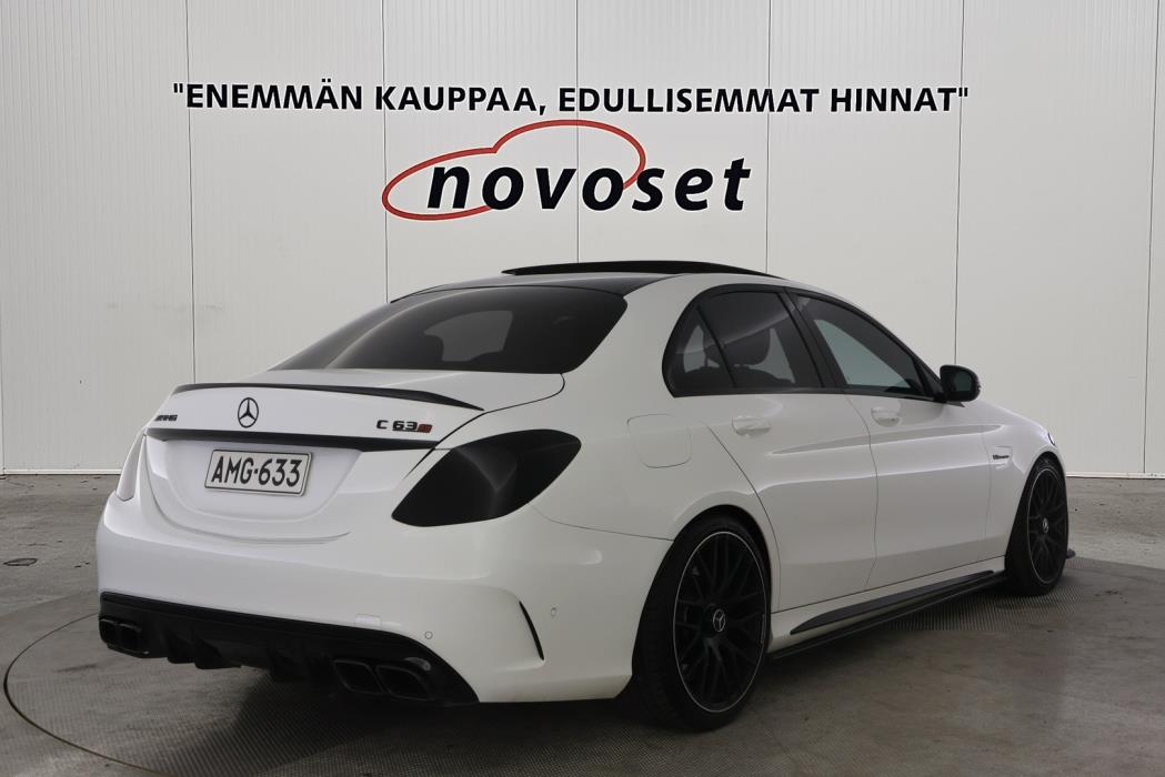 MERCEDES-BENZ C 63 AMG 2017