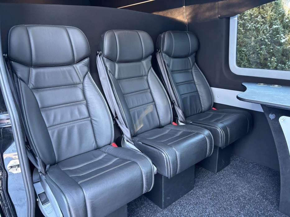 MERCEDES-BENZ Sprinter 2023
