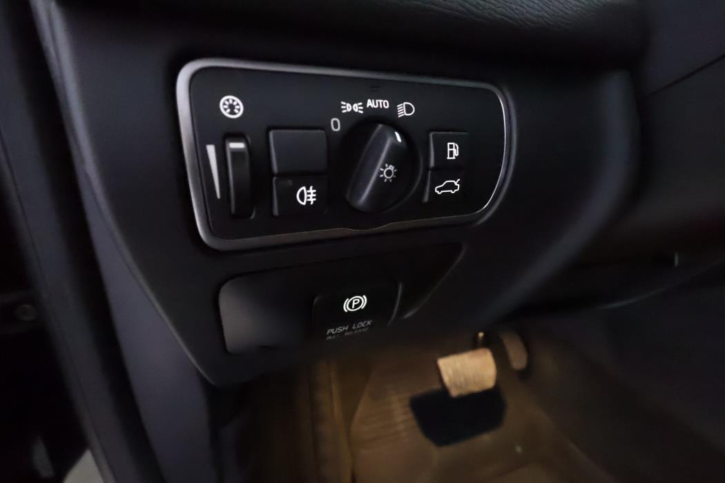 VOLVO XC60 2014