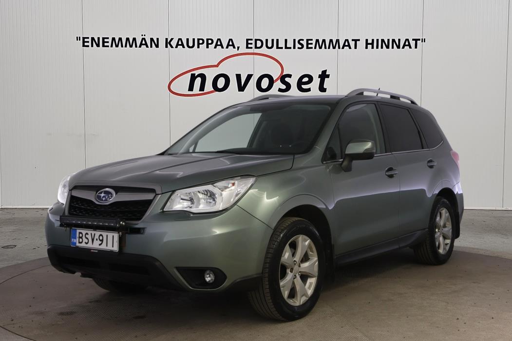 SUBARU Forester 2015