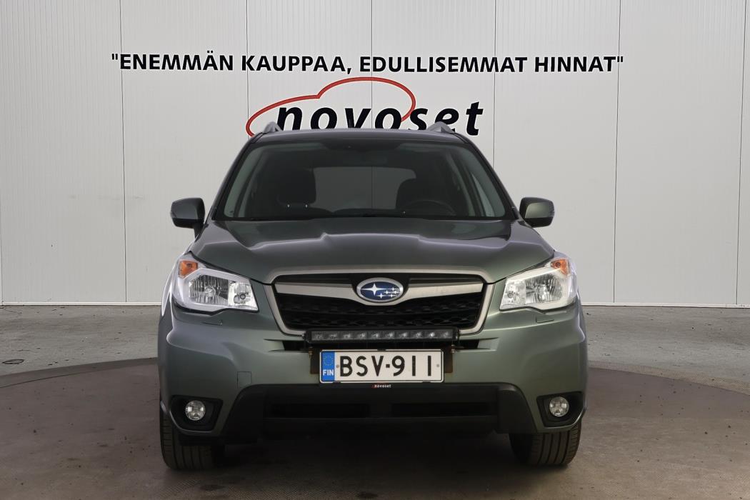 SUBARU Forester 2015