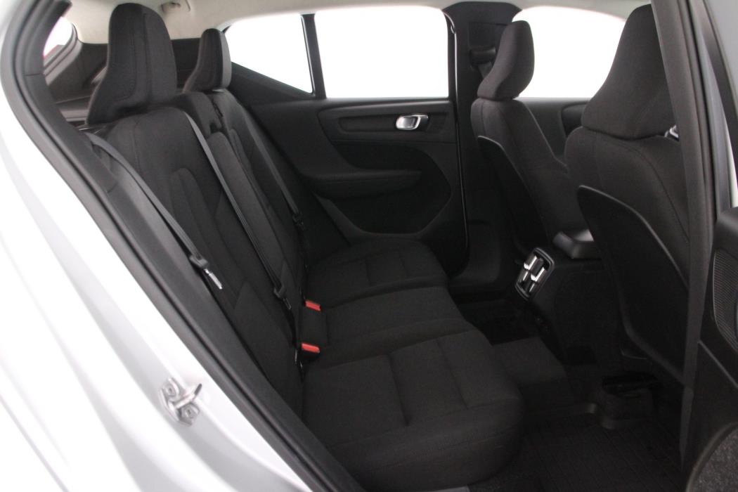 VOLVO XC40 2019
