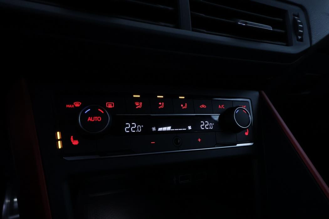 VOLKSWAGEN Polo 2019