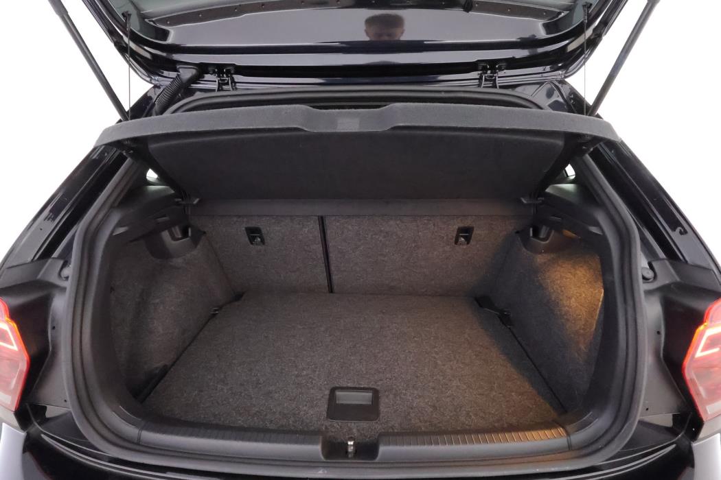 VOLKSWAGEN Polo 2019