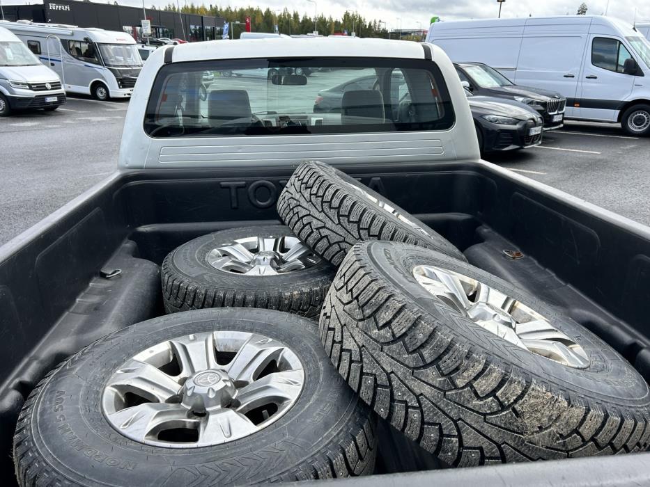 TOYOTA Hilux 2009