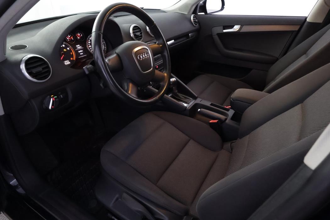 AUDI A3 2011