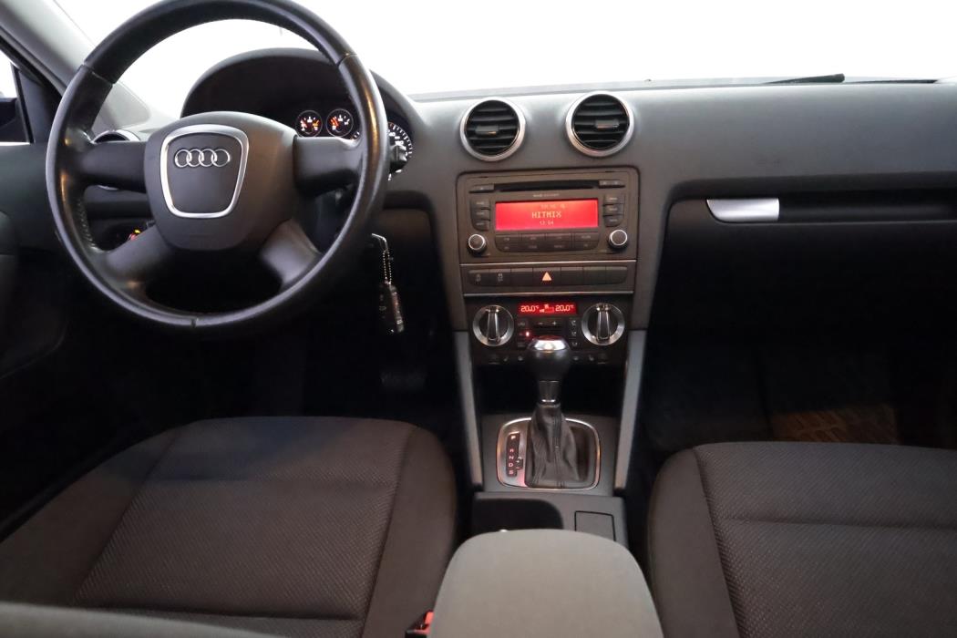 AUDI A3 2011